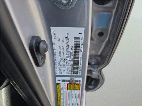 Used 2021 Toyota Tacoma TRD Sport image 36