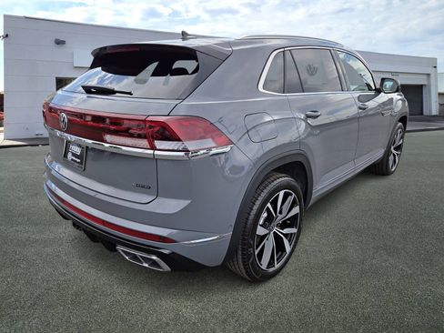 New 2026 Volkswagen Atlas Cross Sport SEL Premium R-Line AWD/4WD image 3