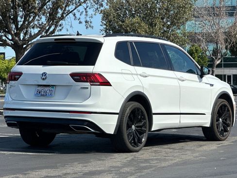 Used 2021 Volkswagen Tiguan SE R-Line w/ 3rd Row Seat Package AWD/4WD image 4