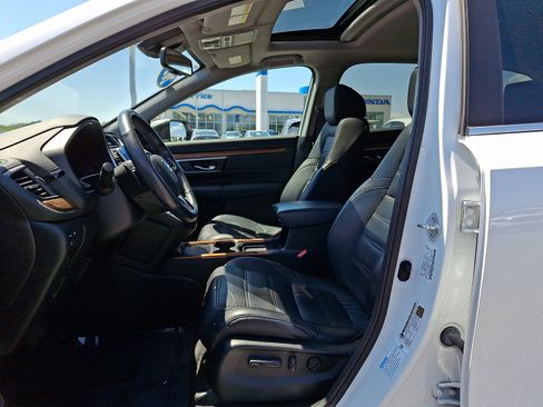 Used 2020 Honda CR-V Touring image 13