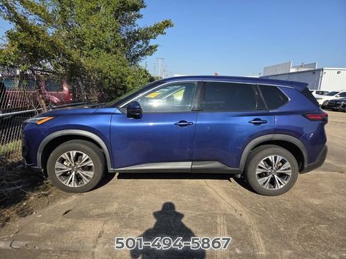Used 2021 Nissan Rogue SV AWD/4WD image 2