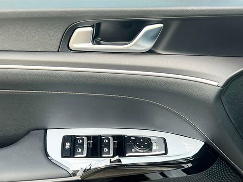 New 2026 Kia K5 GT-Line image 18