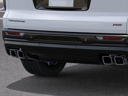 New 2026 Chevrolet Traverse RS w/ LPO, Floor Liner Package image 14