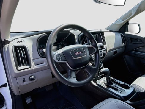 Used 2017 GMC Canyon 2WD Crew Cab w/ Convenience Package image 9