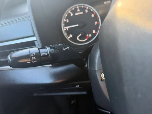 Used 2022 Mitsubishi Outlander SE AWD/4WD image 16