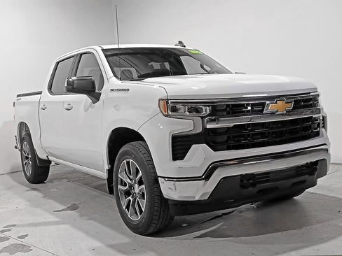 Certified 2023 Chevrolet Silverado 1500 LT AWD/4WD image 32