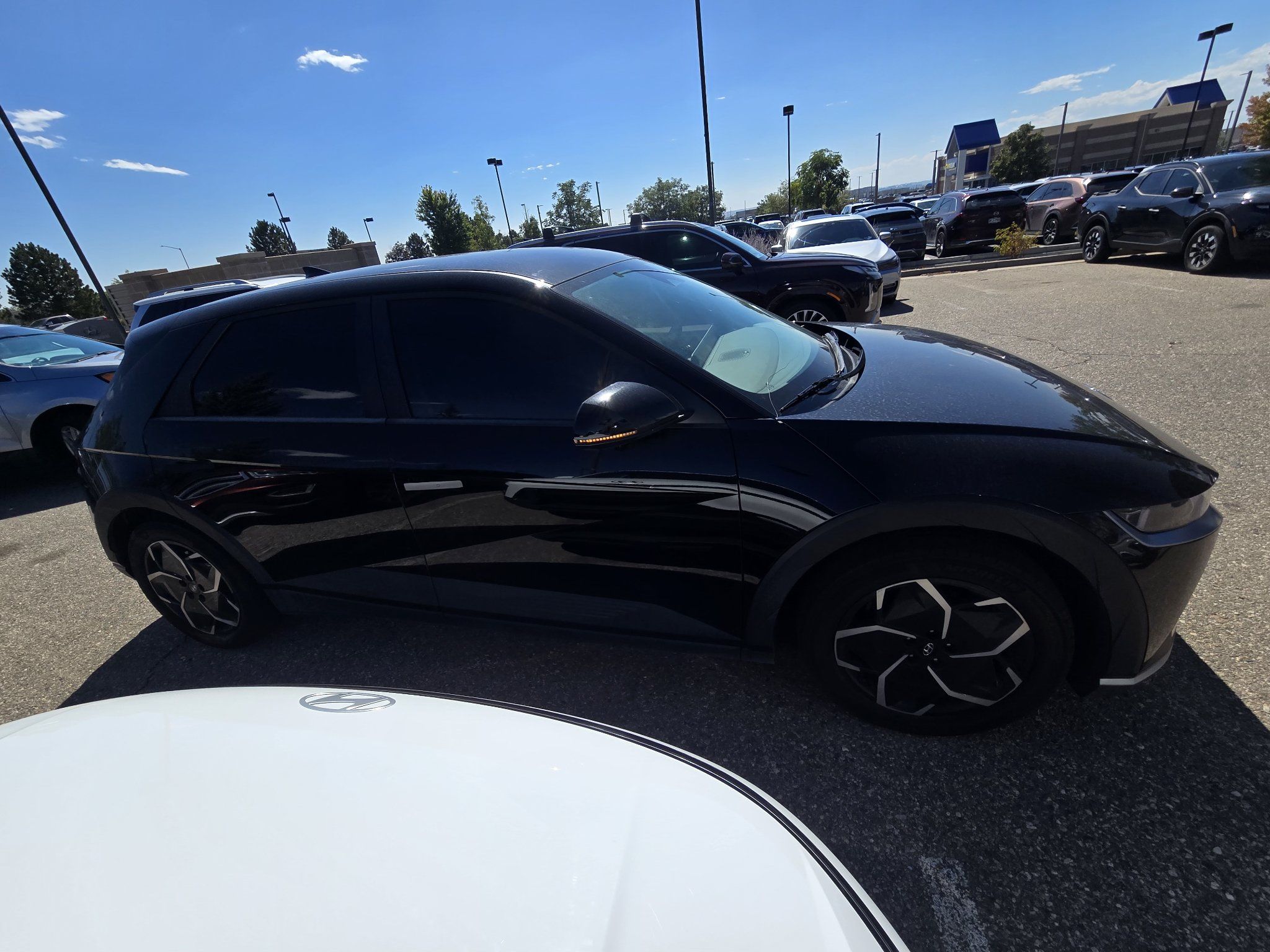 Used 2024 Hyundai Ioniq 5 SEL AWD/4WD image 16