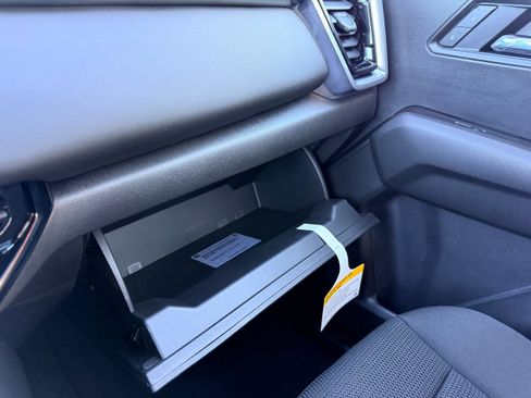New 2026 GMC Canyon Elevation w/ Convenience Package RWD image 18