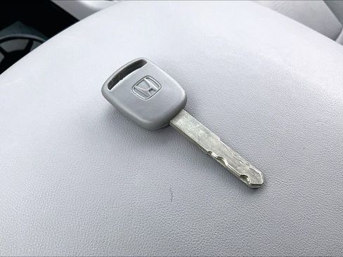 Used 2015 Honda Pilot LX image 33