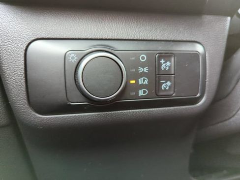 Certified 2025 Ford Escape ST-Line AWD/4WD image 29