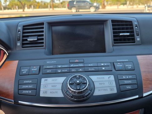 Used 2007 INFINITI M35 x w/ Technology Pkg AWD/4WD image 21