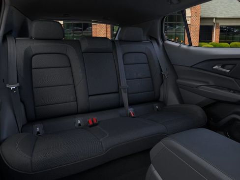 New 2026 Chevrolet Equinox EV LT image 17