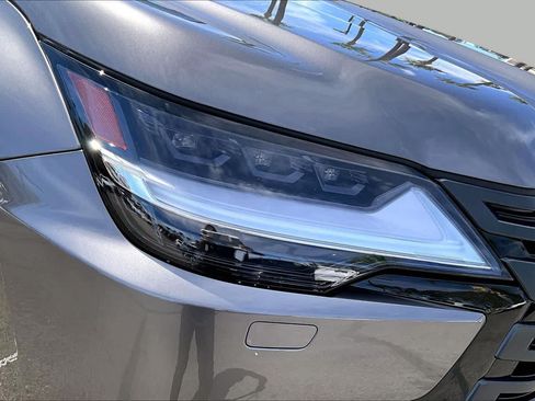 Used 2024 Lexus LX 600 4WD w/ Appearance Package image 26