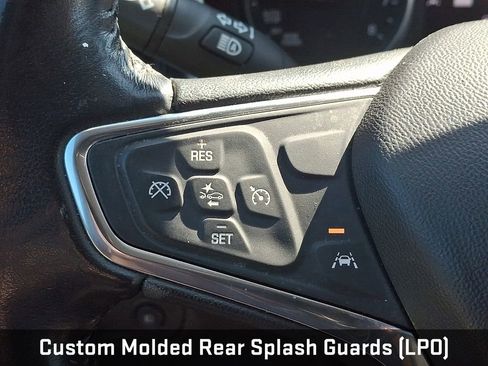 Used 2020 Chevrolet Equinox LT AWD/4WD image 23