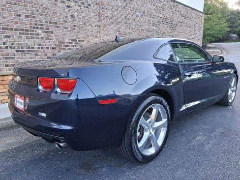 Used 2011 Chevrolet Camaro LS RWD image 5