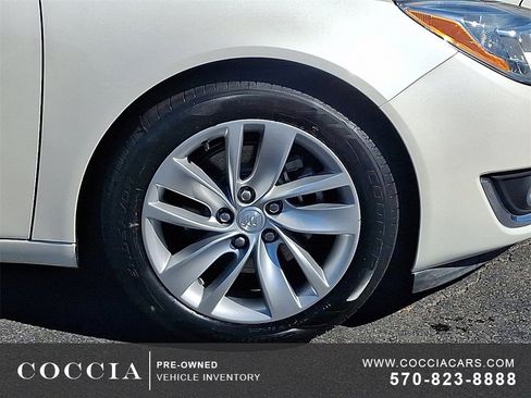 Used 2015 Buick Regal Premium w/ Experience Buick Package image 8