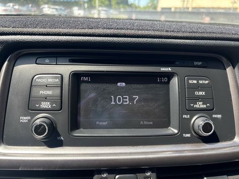 Used 2016 Kia Optima LX FWD image 12
