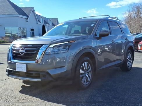 Certified 2023 Nissan Pathfinder SL image 28