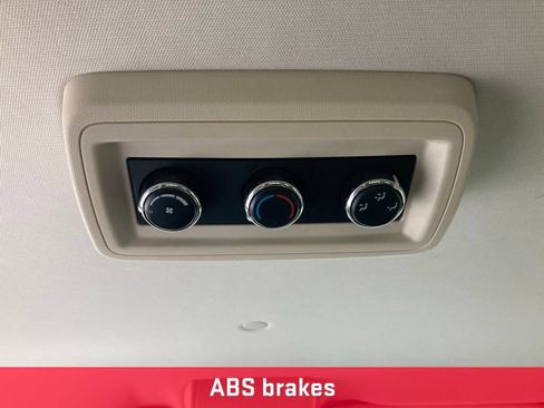 Used 2009 Dodge Grand Caravan SE FWD image 14
