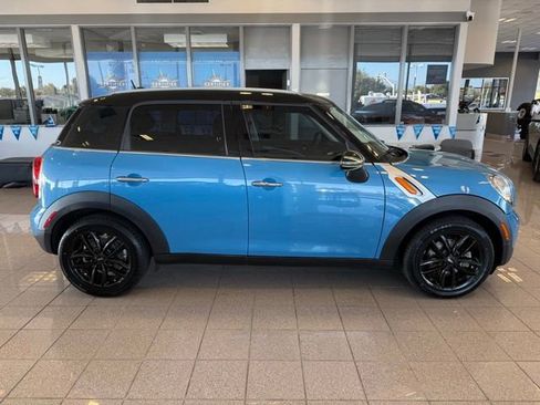 Used 2016 MINI Cooper Countryman image 2