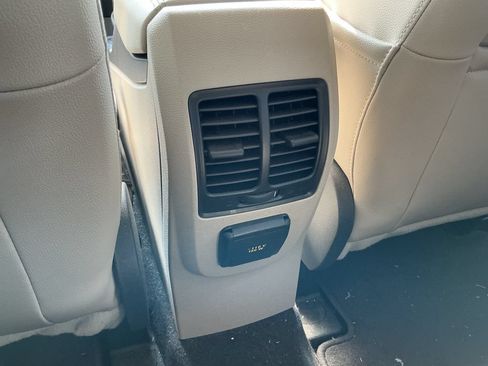 Used 2017 Ford Escape Titanium w/ Equipment Group 301A FWD image 33
