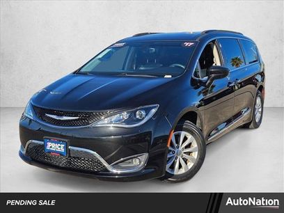 Used 2017 Chrysler Pacifica Touring-L