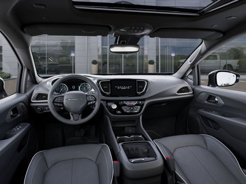 New 2027 Chrysler Pacifica Limited FWD image 14