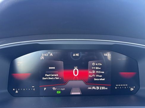 Used 2024 Volkswagen Tiguan Wolfsburg Edition image 11