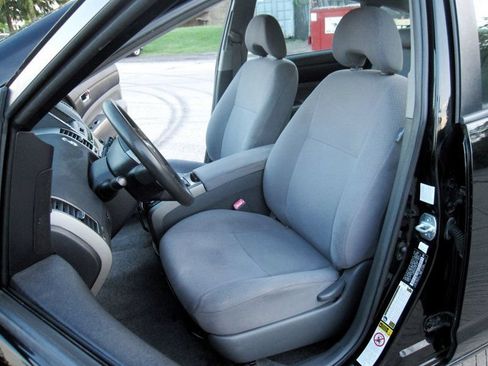 Used 2009 Toyota Prius Touring FWD image 18