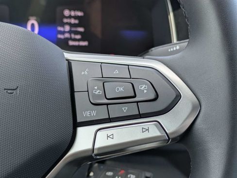 Certified 2026 Volkswagen Jetta SE FWD image 34