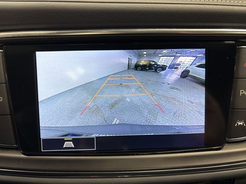 Used 2023 Buick Enclave Essence w/ Experience Buick Package image 17