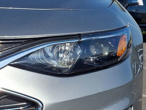 Used 2024 Chevrolet Malibu LT FWD image 9
