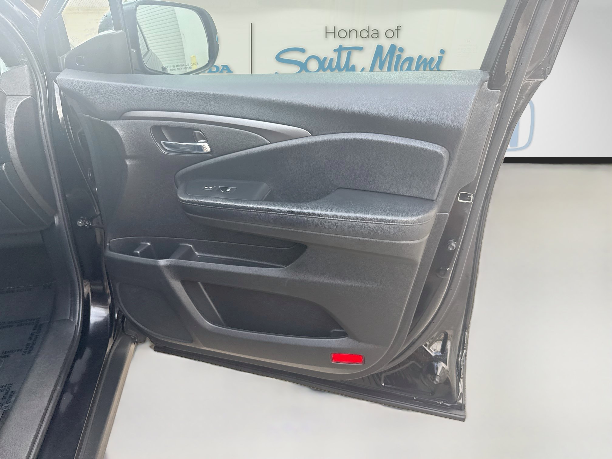 Used 2022 Honda Pilot Sport image 33