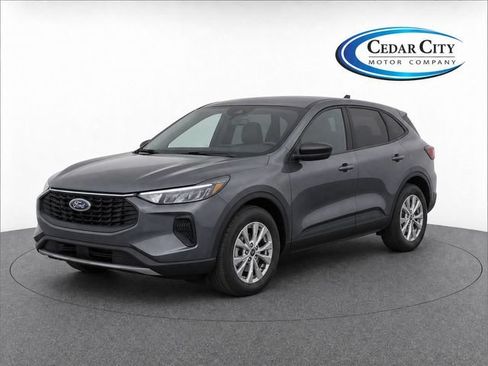 Certified 2025 Ford Escape Active w/ Cold Weather Package AWD/4WD image 1