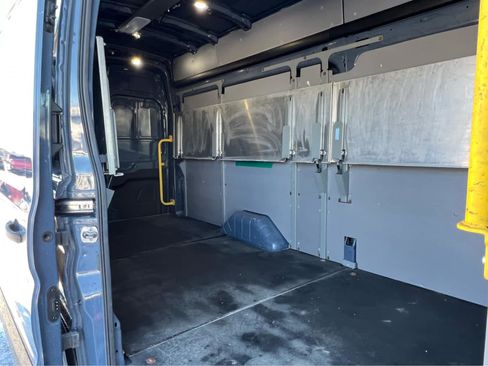 Used 2021 Ford Transit 250 148 High Roof Extended w/ Parcel Delivery Package image 5