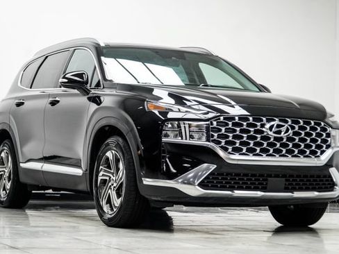 Used 2022 Hyundai Santa Fe SEL w/ Convenience + Premium Package FWD image 4