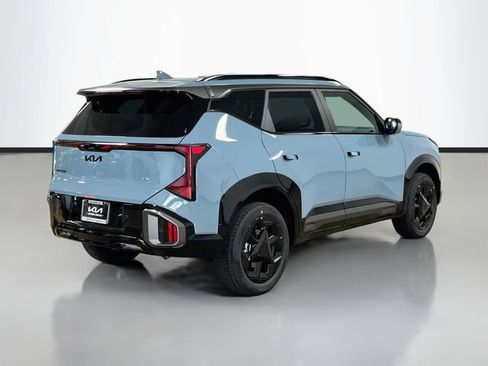 New 2027 Kia Seltos X-Line S w/ X-Line S Premium Package AWD/4WD image 7