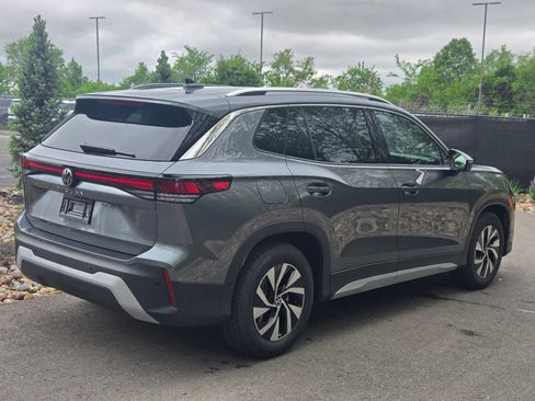 New 2026 Volkswagen Tiguan S FWD image 5