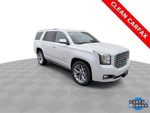 Used 2020 GMC Yukon Denali w/ Denali Premium Package image 2