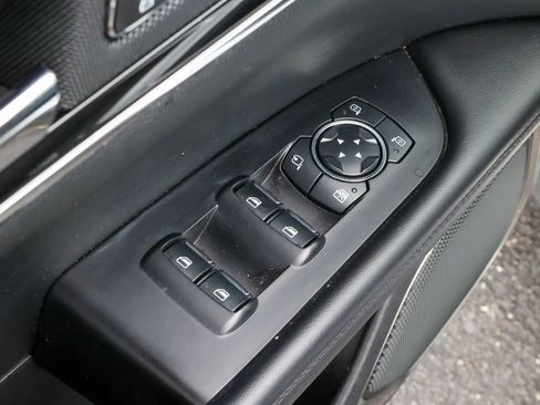 Certified 2023 Lincoln Nautilus Reserve AWD/4WD image 6