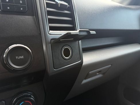 Used 2018 Ford F150 XLT w/ Equipment Group 301A Mid image 39