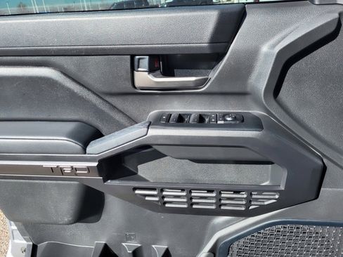 Certified 2024 Toyota Tacoma TRD Off-Road image 14