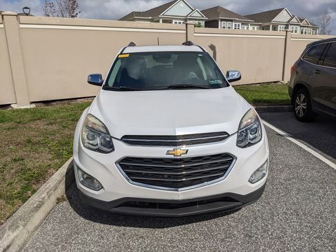 Used 2017 Chevrolet Equinox Premier w/ Enhanced Convenience Package image 14
