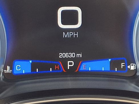 Used 2023 Chrysler 300 Touring w/ Sport Appearance Package image 14