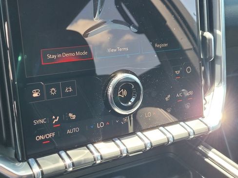 New 2026 GMC Acadia Elevation w/ Black Edition AWD/4WD image 17