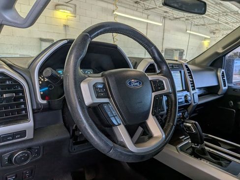 Used 2018 Ford F150 Lariat w/ Equipment Group 501A Mid AWD/4WD image 9