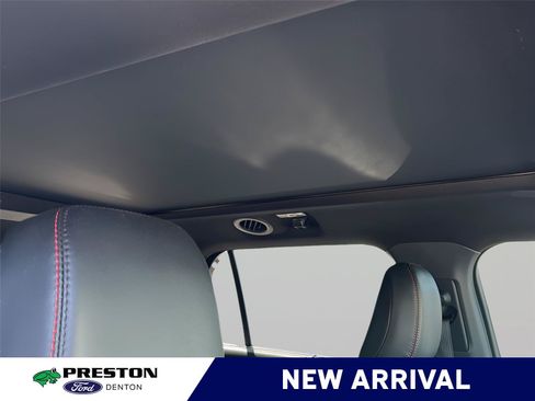 Used 2025 Ford Explorer ST AWD/4WD image 16