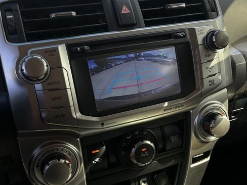 Used 2018 Toyota 4Runner SR5 Premium RWD image 25