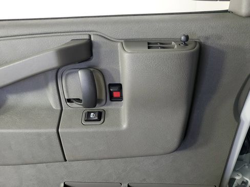 New 2026 Chevrolet Express 2500 w/ Driver Convenience Package RWD image 28