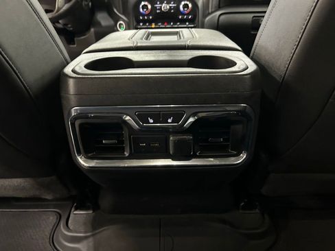 Used 2021 GMC Sierra 2500 AT4 w/ AT4 Premium Plus Package AWD/4WD image 30